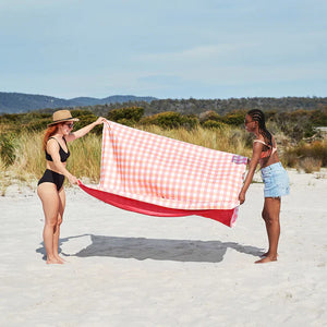 Picnic Blanket - Strawberries & Cream Large (170 x 170 cm)