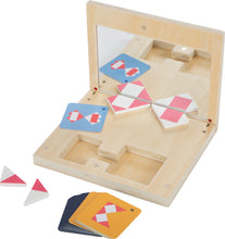 Juego de Simetría con Espejo