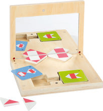 Juego de Simetría con Espejo