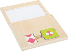 Juego de Simetría con Espejo