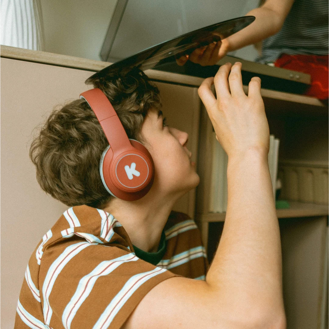 K-Ears Bluetooth Headphones Burgundy