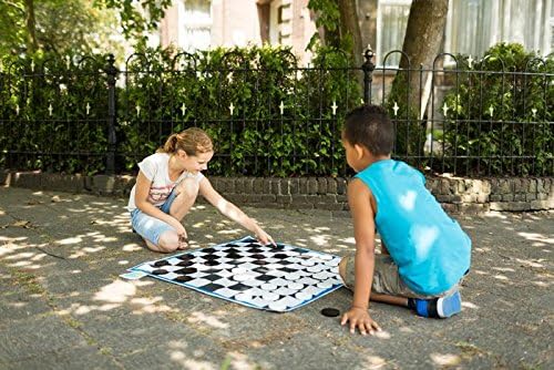 Giant Draughts