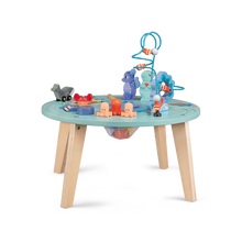 Mesa de actividades - Aventuras de Paulie