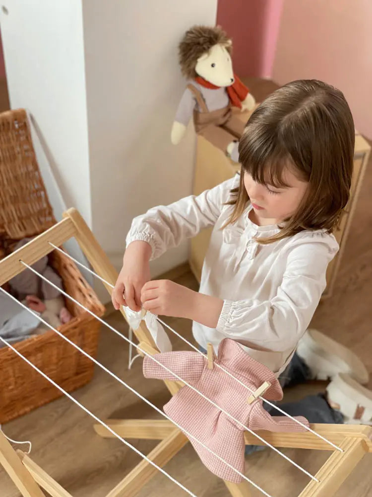 Doll Clothes Airer with Pegs