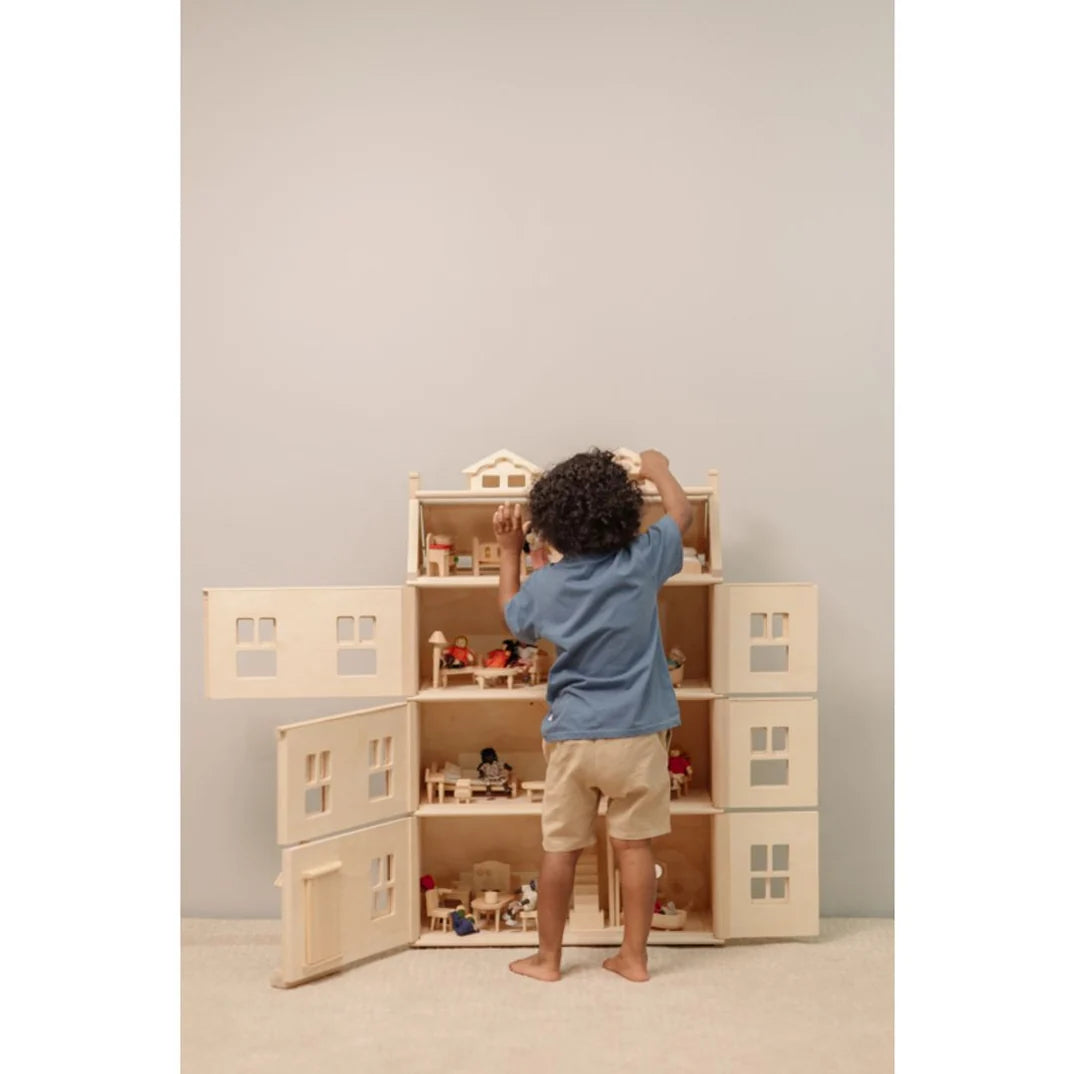 Grand Victorian Dollhouse