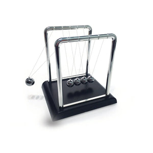 Smithsonian Newtons Cradle