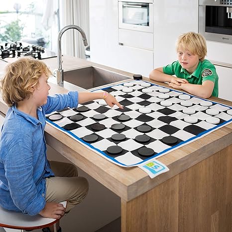 Giant Draughts
