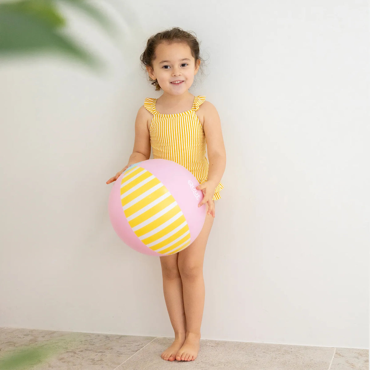 Beach ball - Banana pink