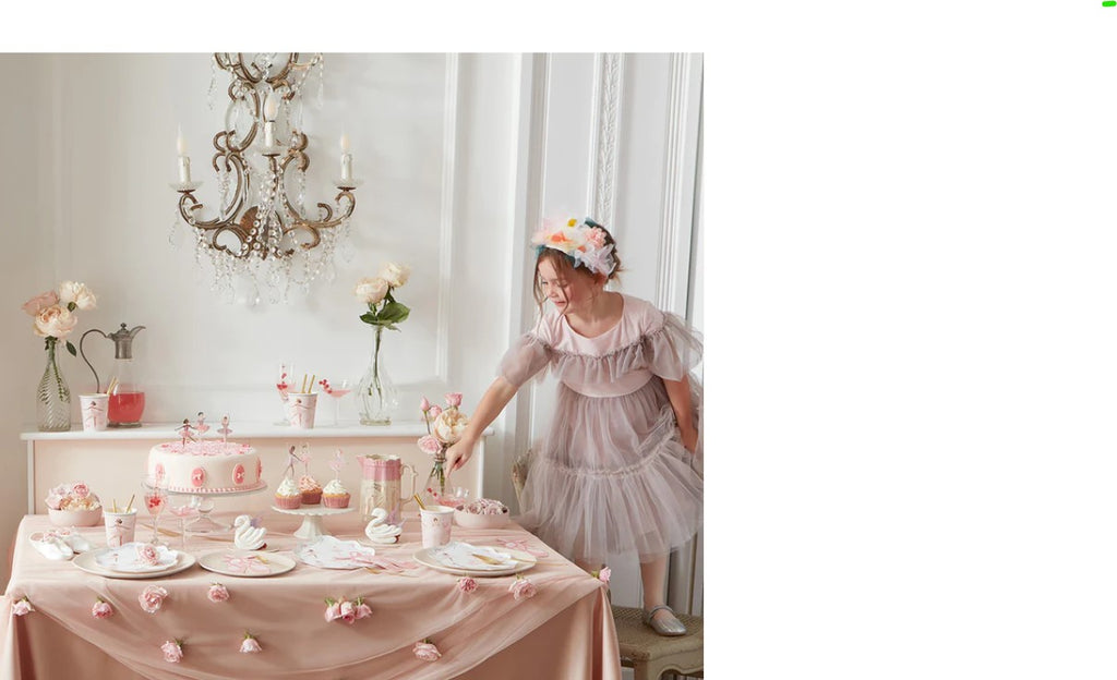 Ballet Cups (x 8)