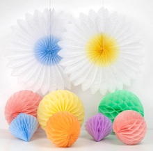 Pastel Honeycomb Decoration Kit (x 16 decorations)