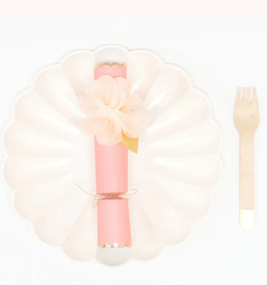 Tissue Floral Crackers (x 6)