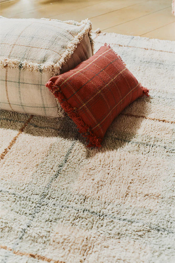 Handloom Cushion Mapple Red