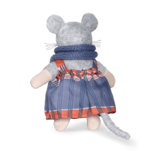 Little Mouse Doll Sam's mother