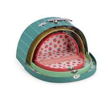 Set of Nesting Suitcases