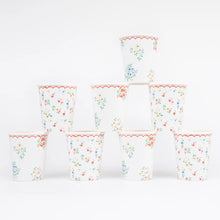 Ditsy Posy Scalloped Cups (x 8)