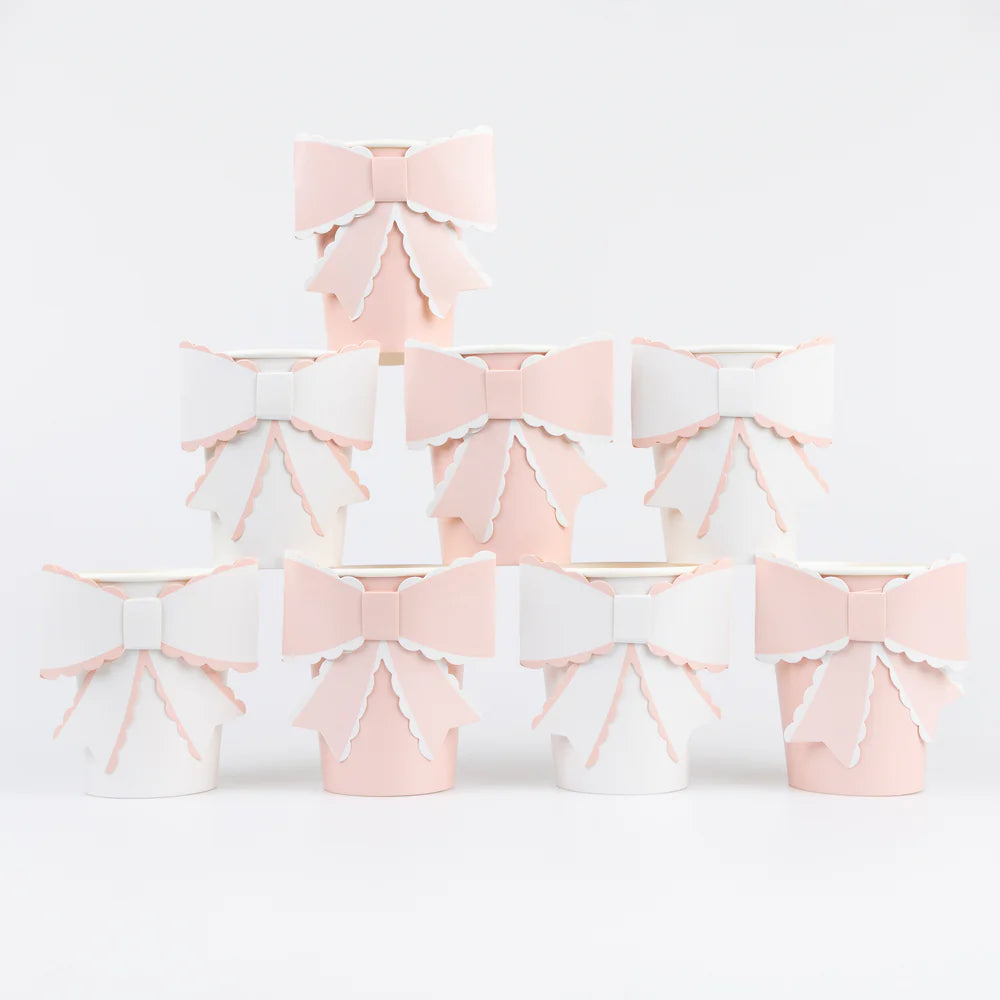 Scalloped Bow Cups (x 8)