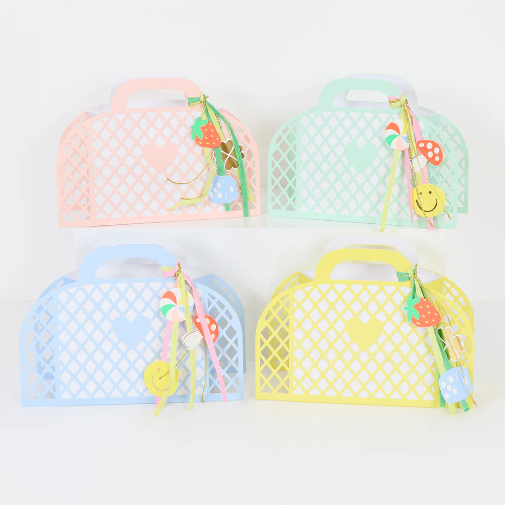 Charm Party Bags (x 8)