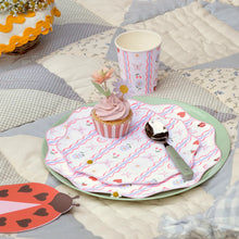 Little Garden Cups (x 8)