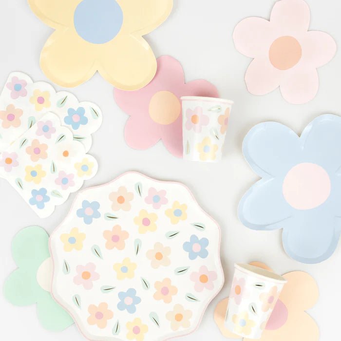 Happy Flowers Small Napkins (x 16)