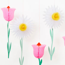 Honeycomb Flower Decorations