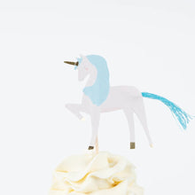 Meadow Unicorns Cupcake Kit (x 24 toppers)