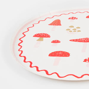 Merry Mushrooms Large Plates (x 8)