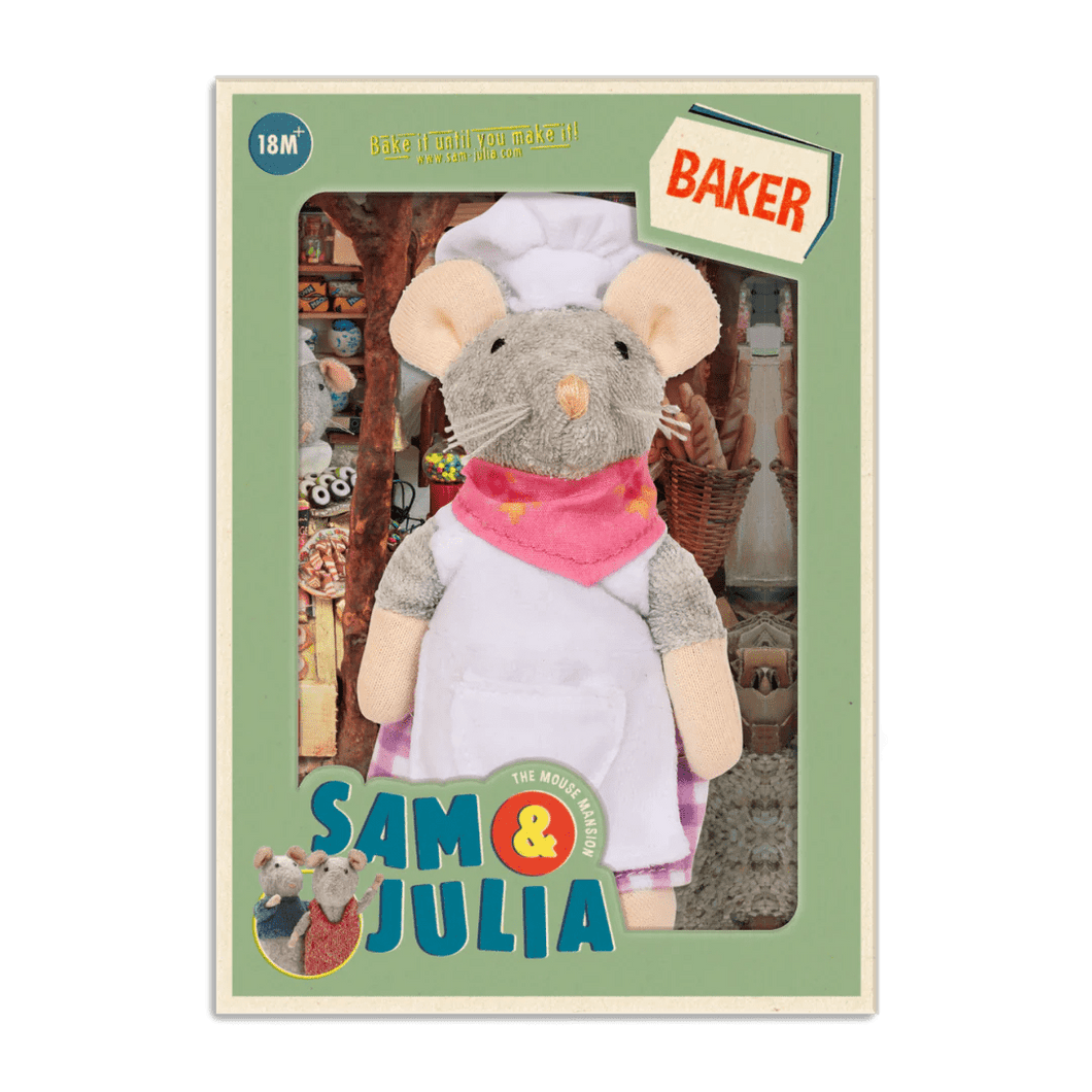 Little Mouse Doll Baker