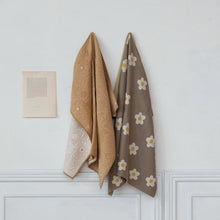 Cotton Knit Baby Blanket with Printed Flowers