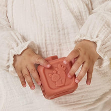 Soft Stacking Cubes