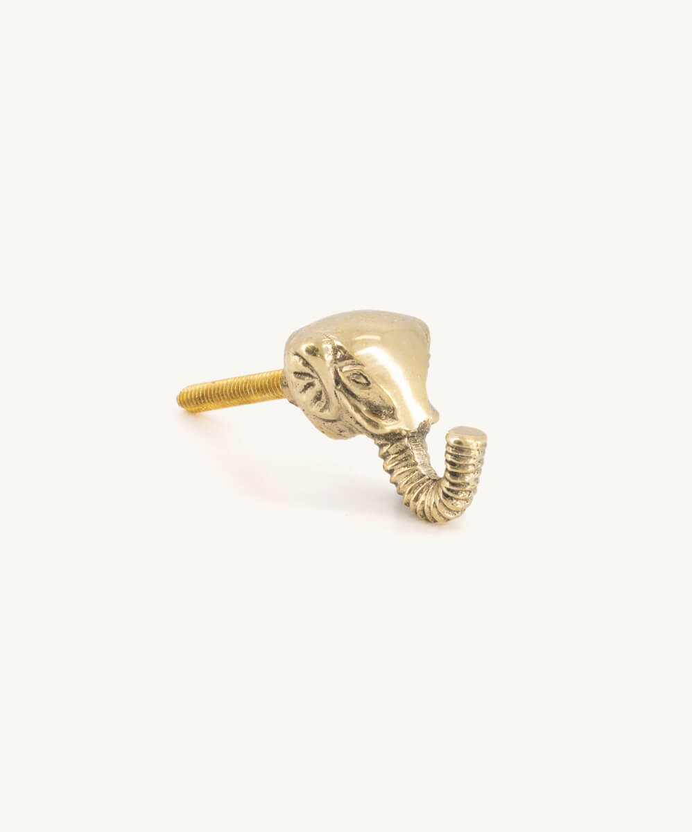 Susy Elephant Knob