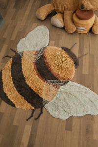 Washable rug Bee