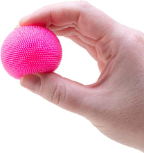 Teenie Fuzz Ball Needoh
