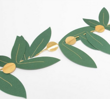 Festive Foliage Garland