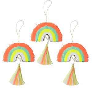 Rainbow Party Favor Piñatas