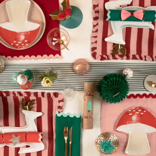 Red & Pink Stripe Ruffle Fabric Napkins (x 4)