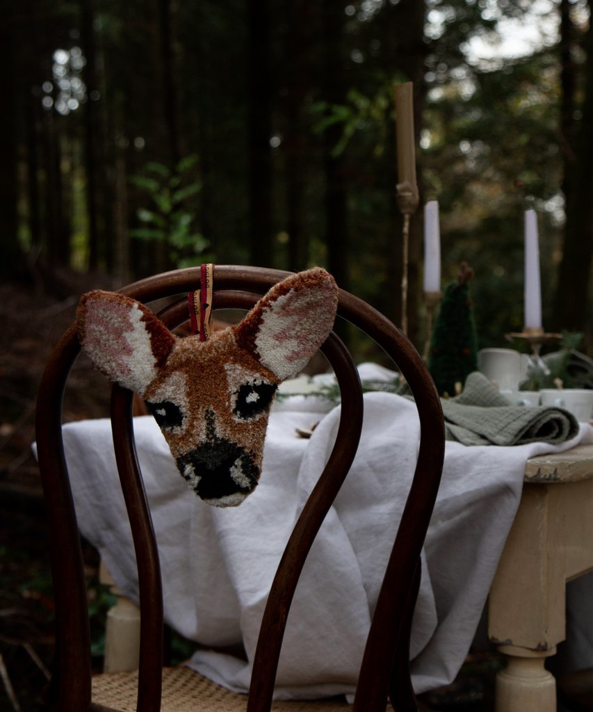 Francis Fawn Gift Hanger